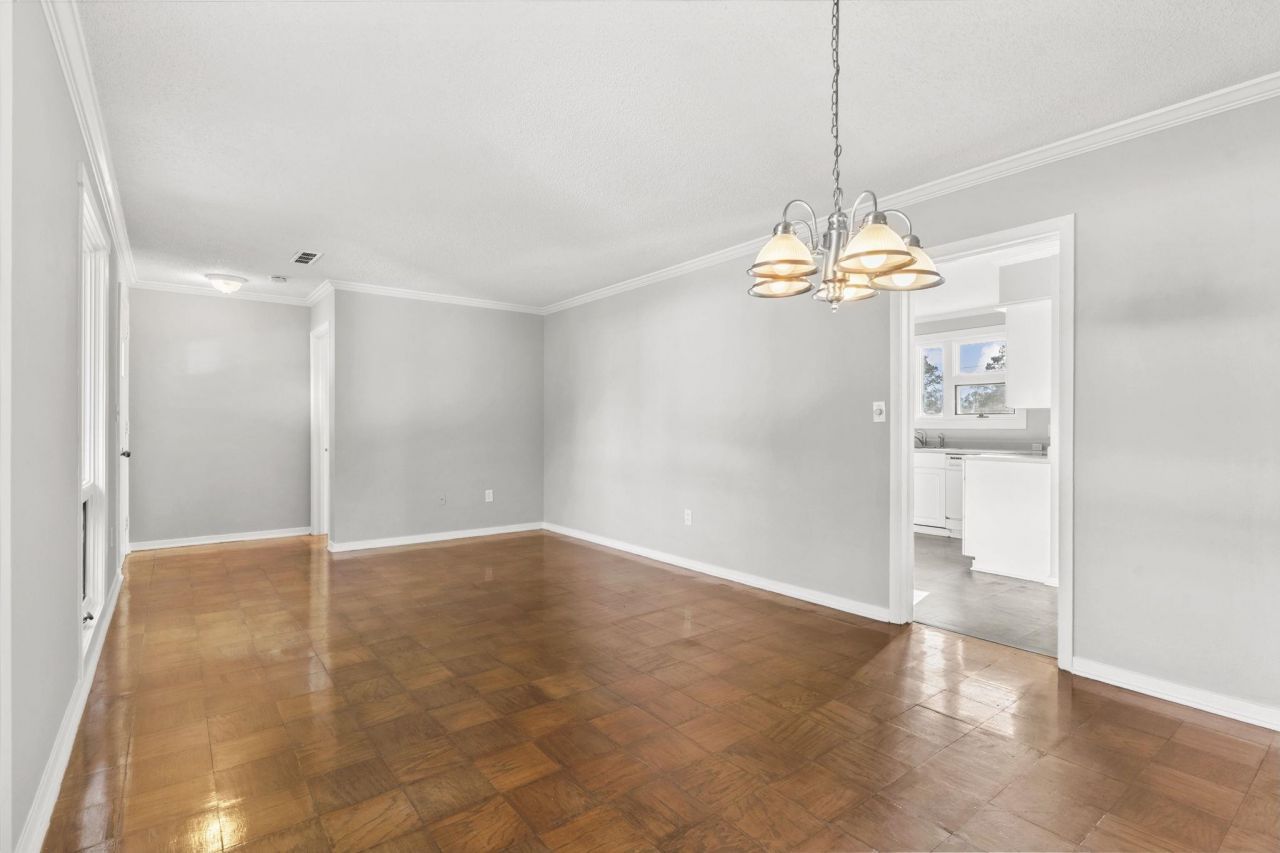 783 Walnut Ave. Photo 9