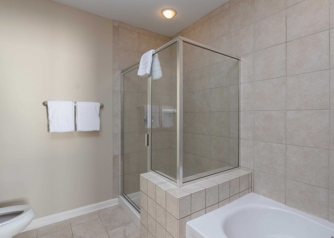 9994 Beach Club Dr. Photo 27