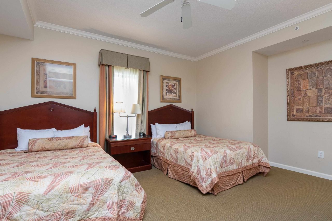 9994 Beach Club Dr. Photo 30