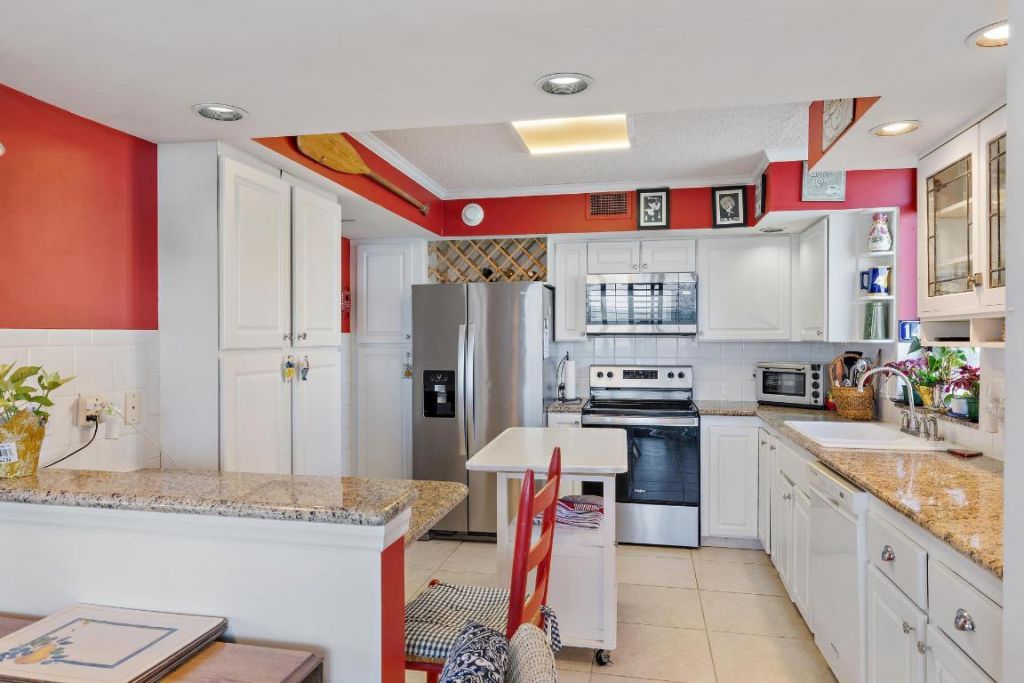 5380 N Ocean Drive, Unit 6d, Singer Island, FL 33404 Photo