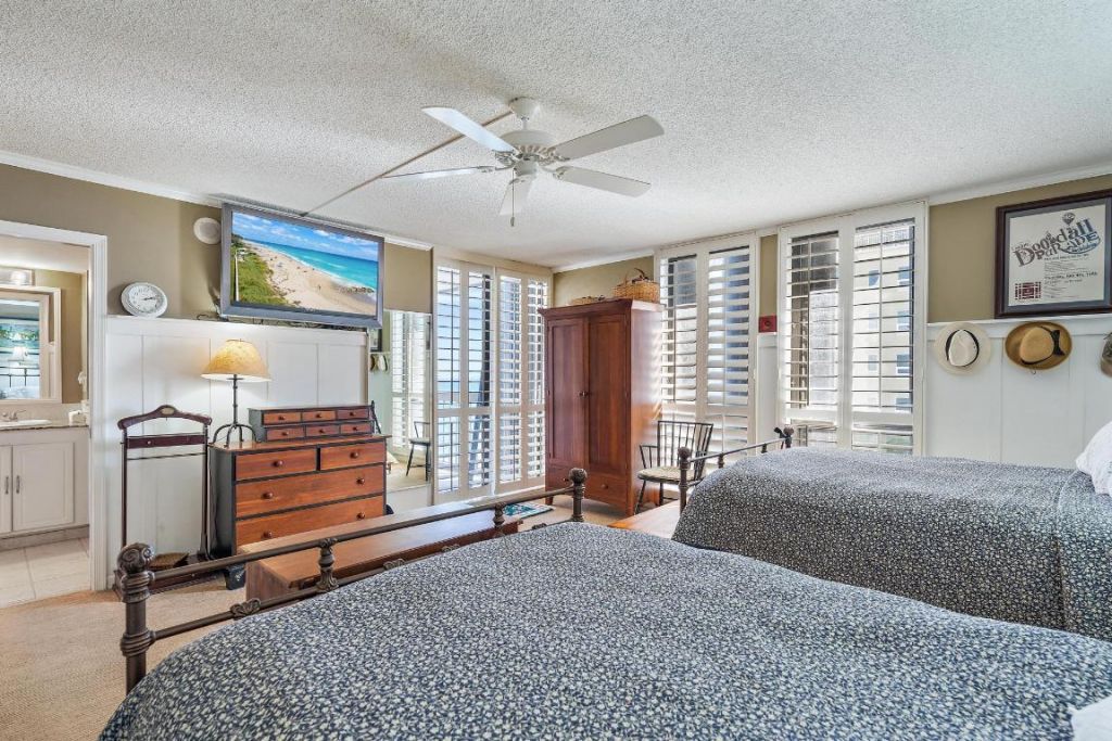 5380 N Ocean Drive, Unit 6d, Singer Island, FL 33404 Photo