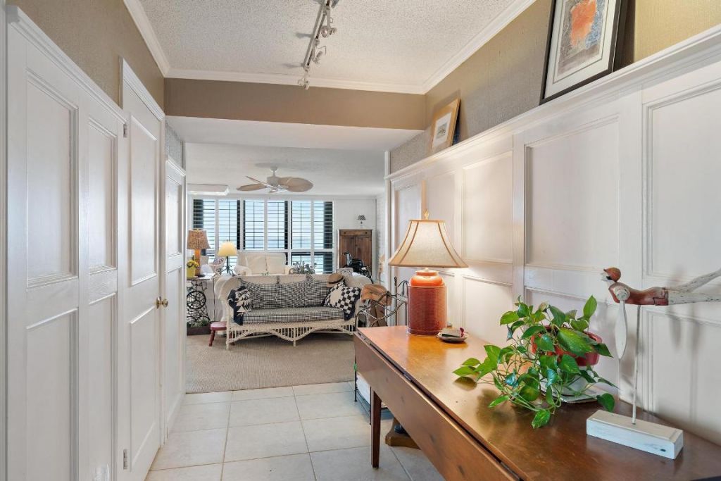 5380 N Ocean Drive, Unit 6d, Singer Island, FL 33404 Photo
