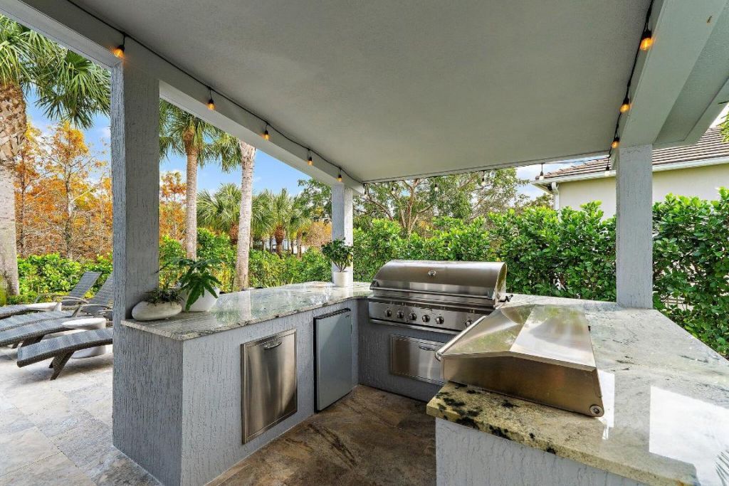 139 Shores Pointe Drive, Jupiter, FL 33458 Photo