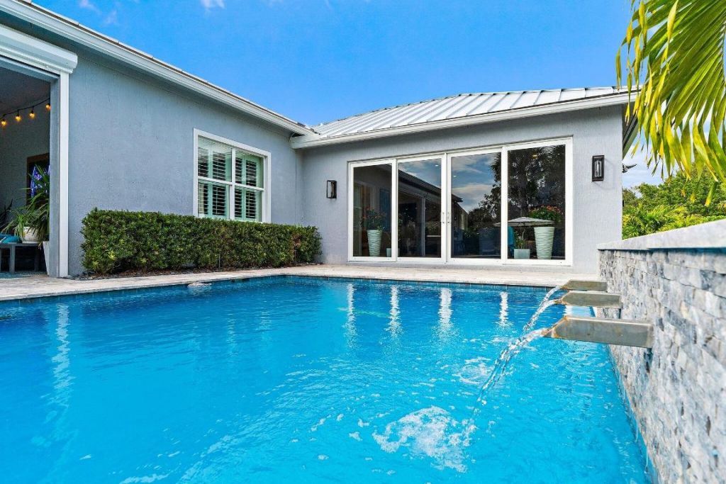 139 Shores Pointe Drive, Jupiter, FL 33458 Photo