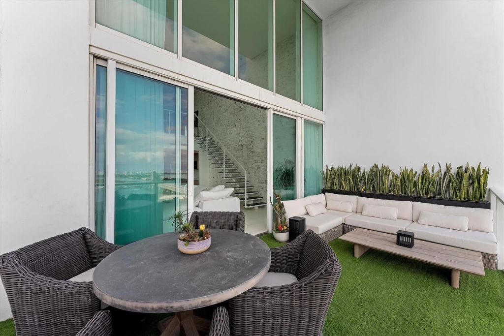 1040 Biscayne Boulevard, Unit 2101, Miami, FL 33132 Photo