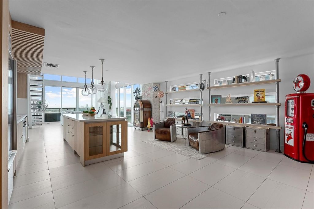 1040 Biscayne Boulevard, Unit 2101, Miami, FL 33132 Photo