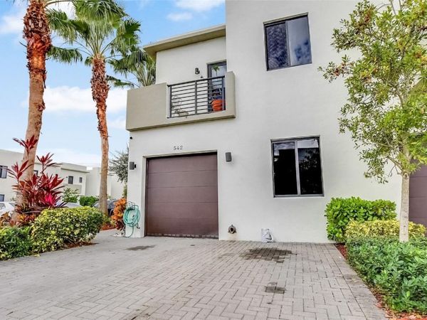 542 SW 91st Ct, Unit 542, Miami, FL 33174