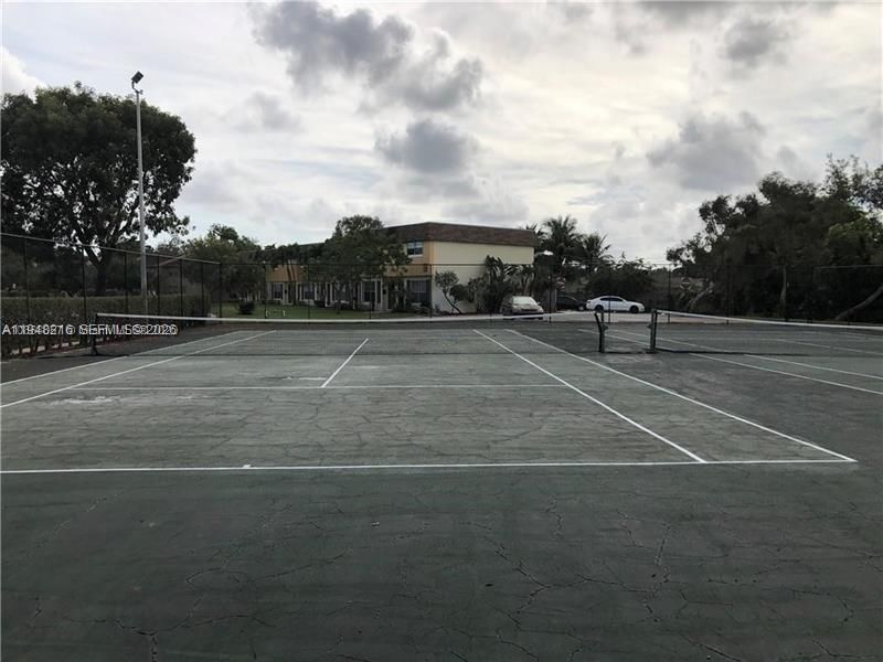 4633 NW 9th Dr, Unit 4633, Plantation, FL 33317 Photo