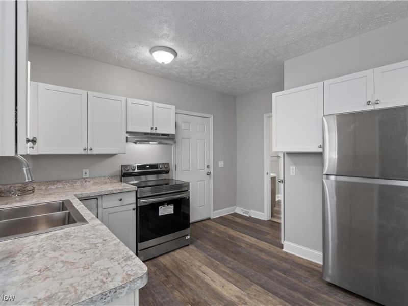 1133 Bellows Street, Akron, OH 44301 Photo 14