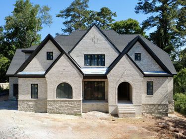3422 Redbud Lane, Raleigh, NC 27607