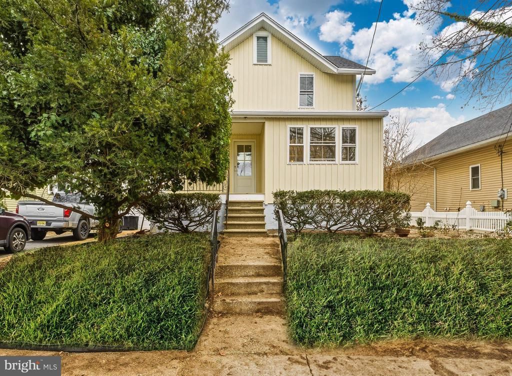 432 W Pine Street, Audubon, NJ 08106 Main Photo