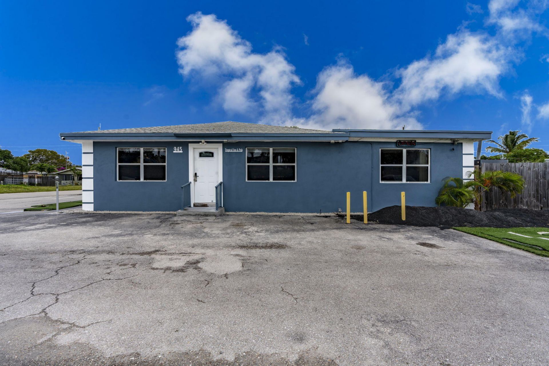 945 Miner Road, Lake Worth, FL 33462 Photo
