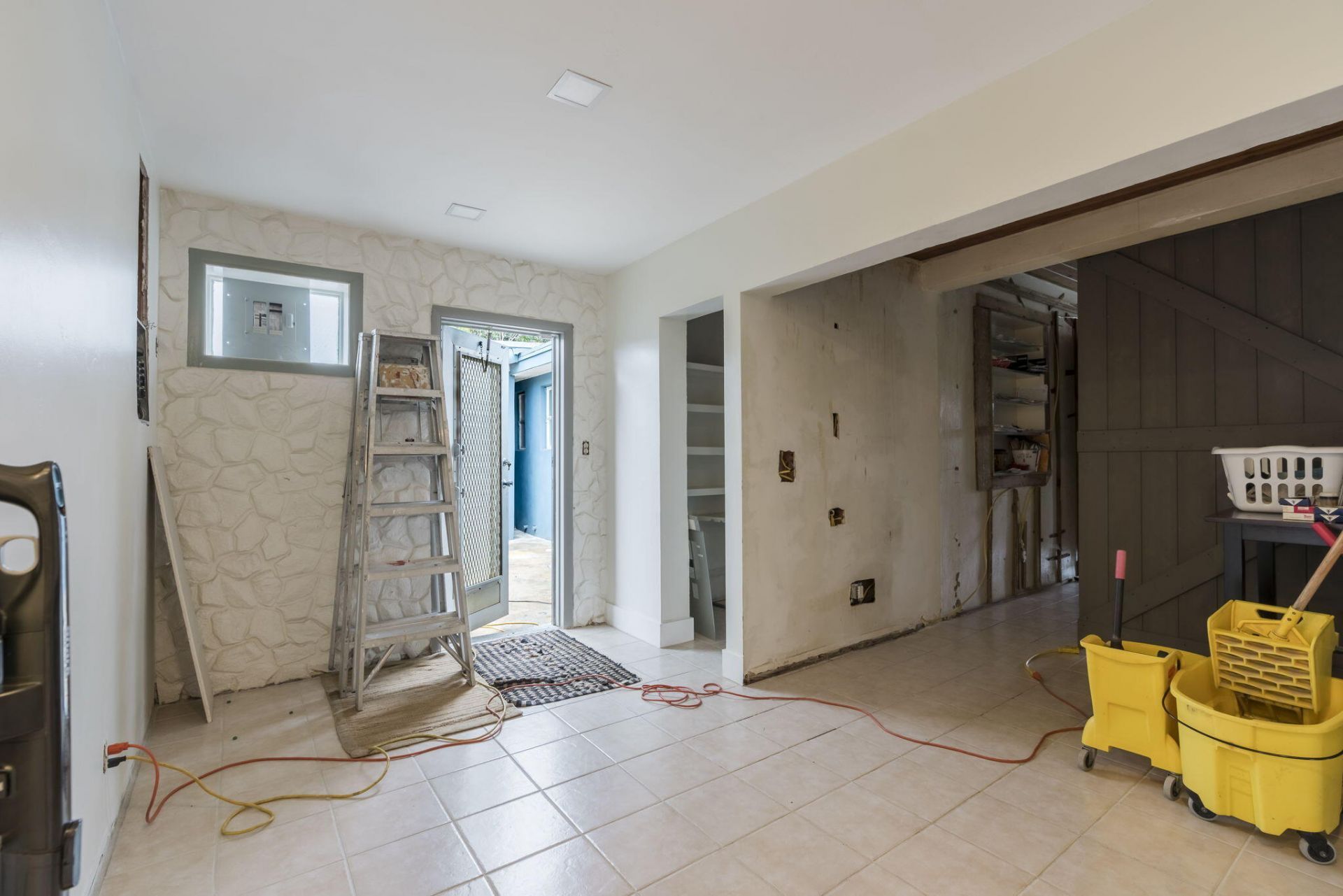 945 Miner Road, Lake Worth, FL 33462 Photo