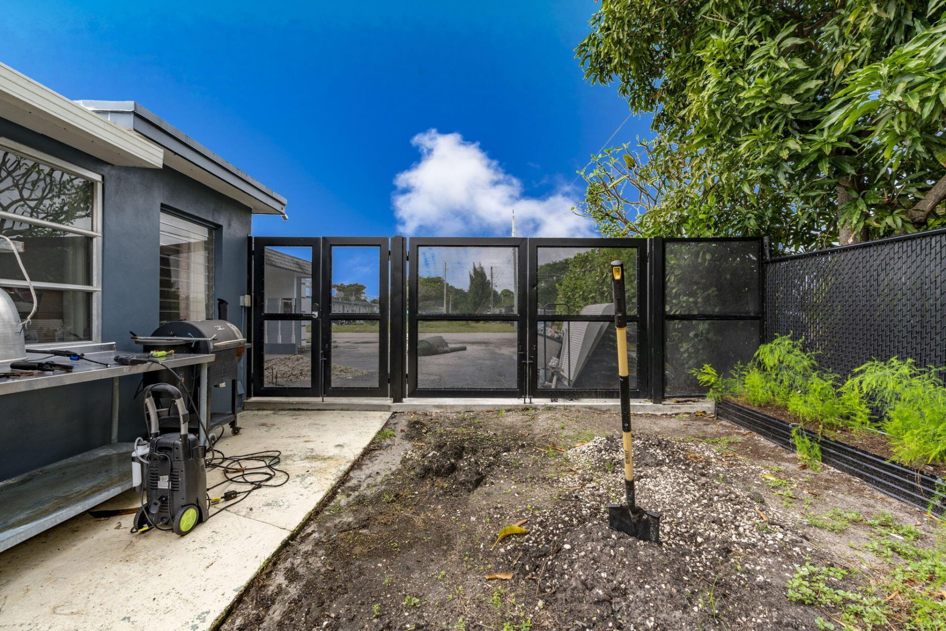 945 Miner Road, Lake Worth, FL 33462 Photo