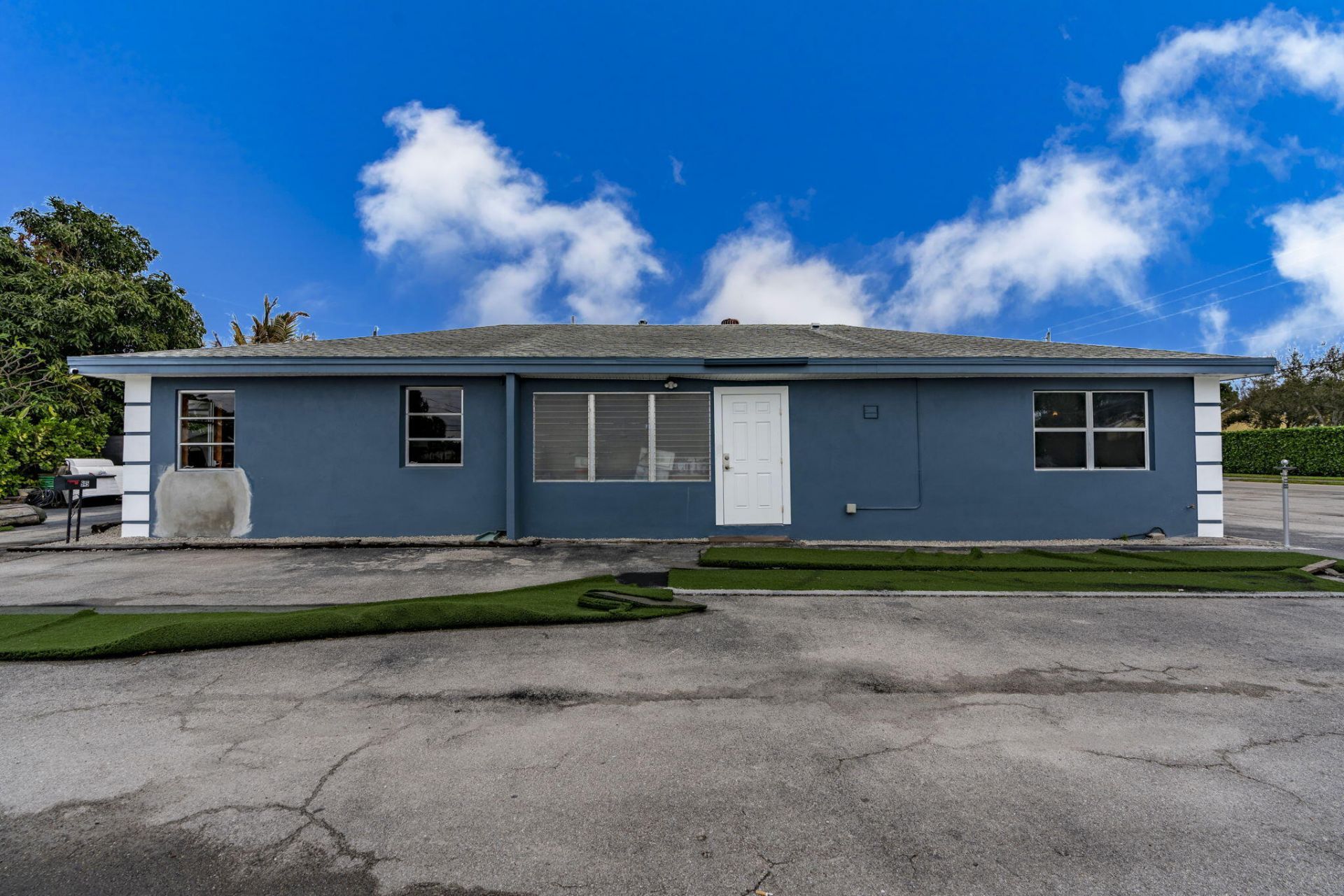 945 Miner Road, Lake Worth, FL 33462 Photo