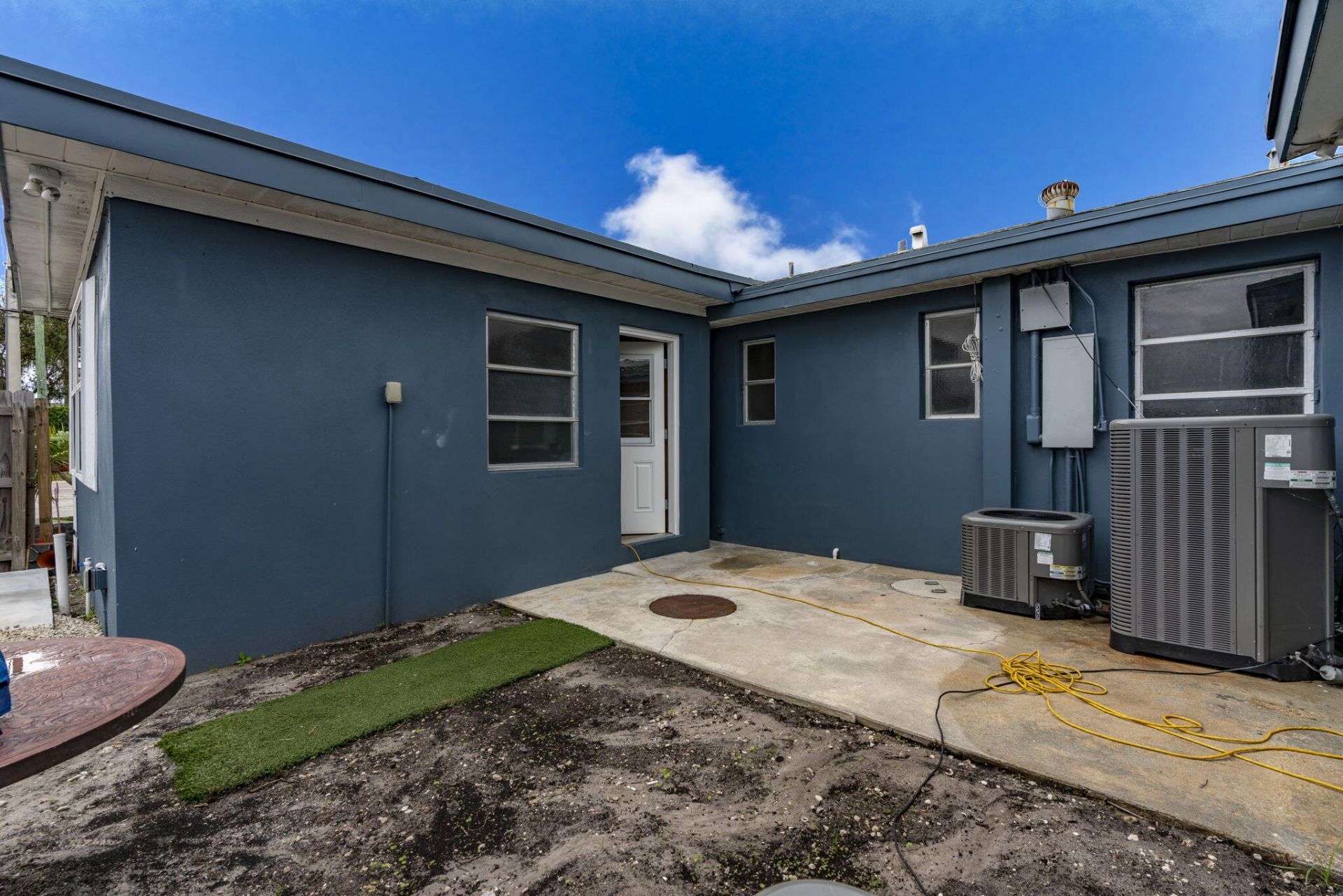 945 Miner Road, Lake Worth, FL 33462 Photo