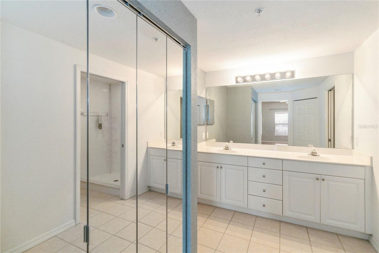 6351 Bay Cedar Lane, Bradenton, FL 34203 Photo