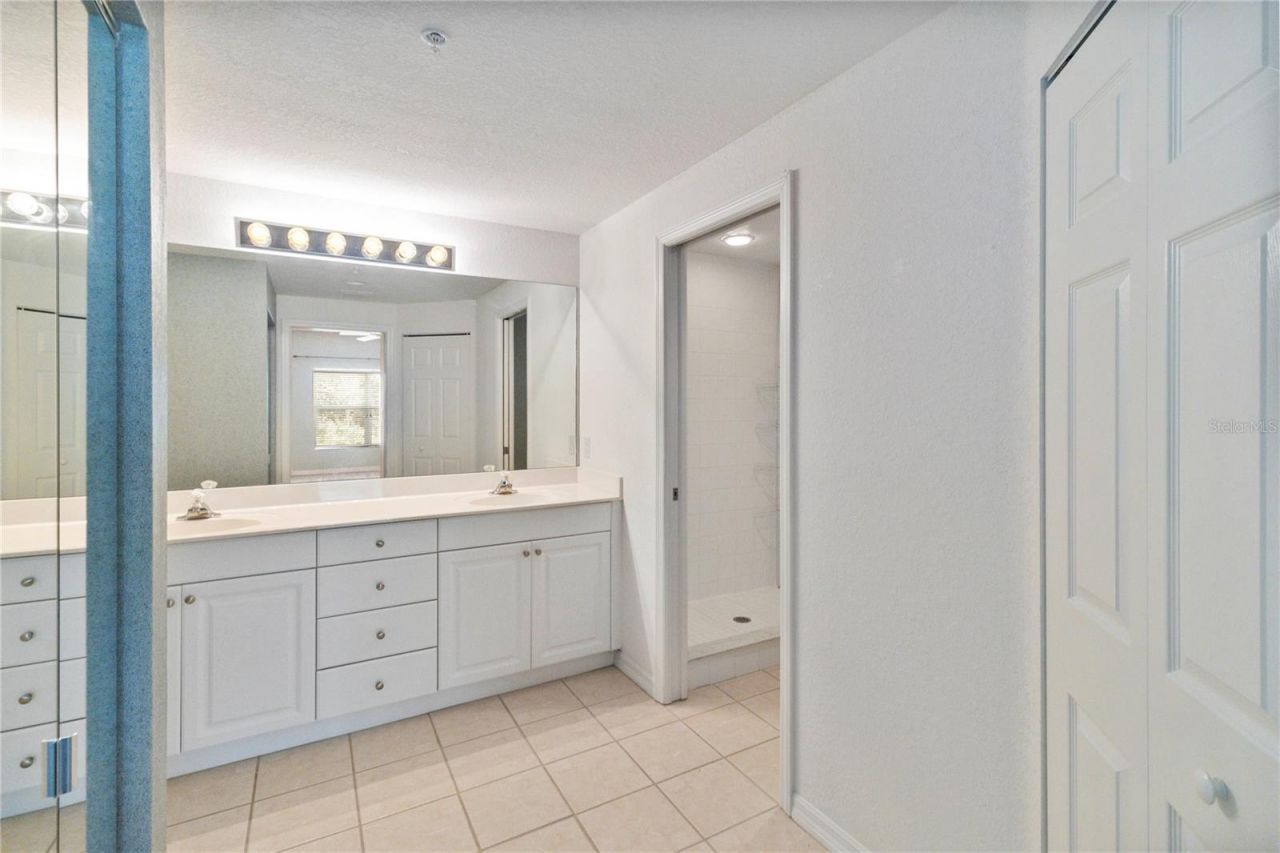 6351 Bay Cedar Lane, Bradenton, FL 34203 Photo