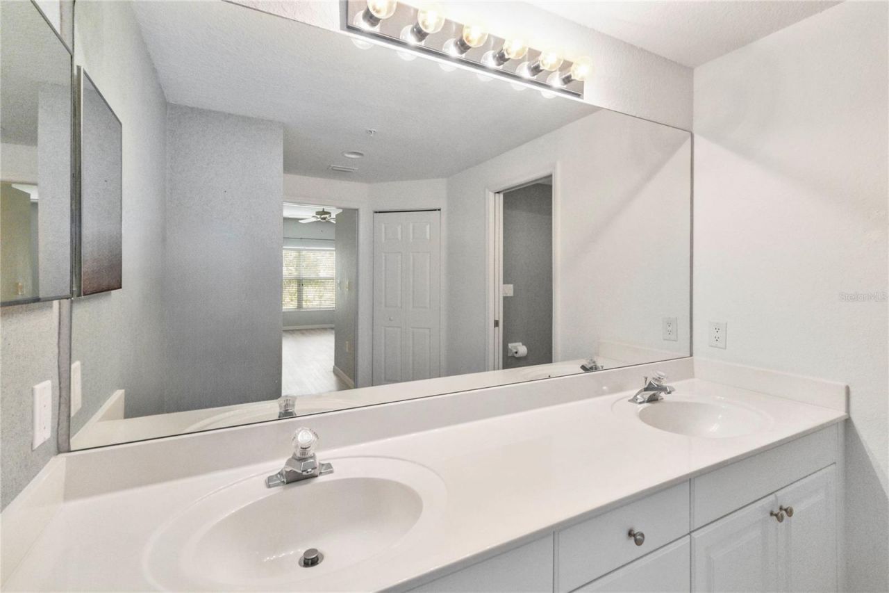 6351 Bay Cedar Lane, Bradenton, FL 34203 Photo