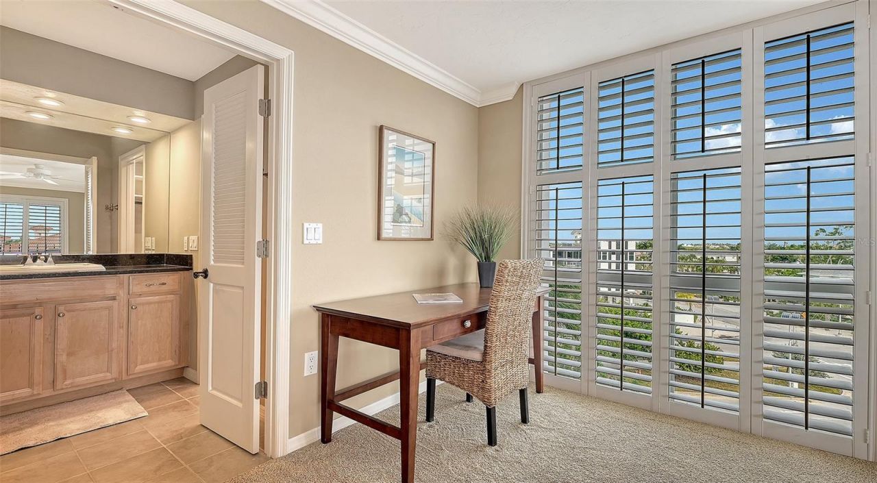 1 Benjamin Franklin Drive, Unit 55, Sarasota, FL 34236 Photo