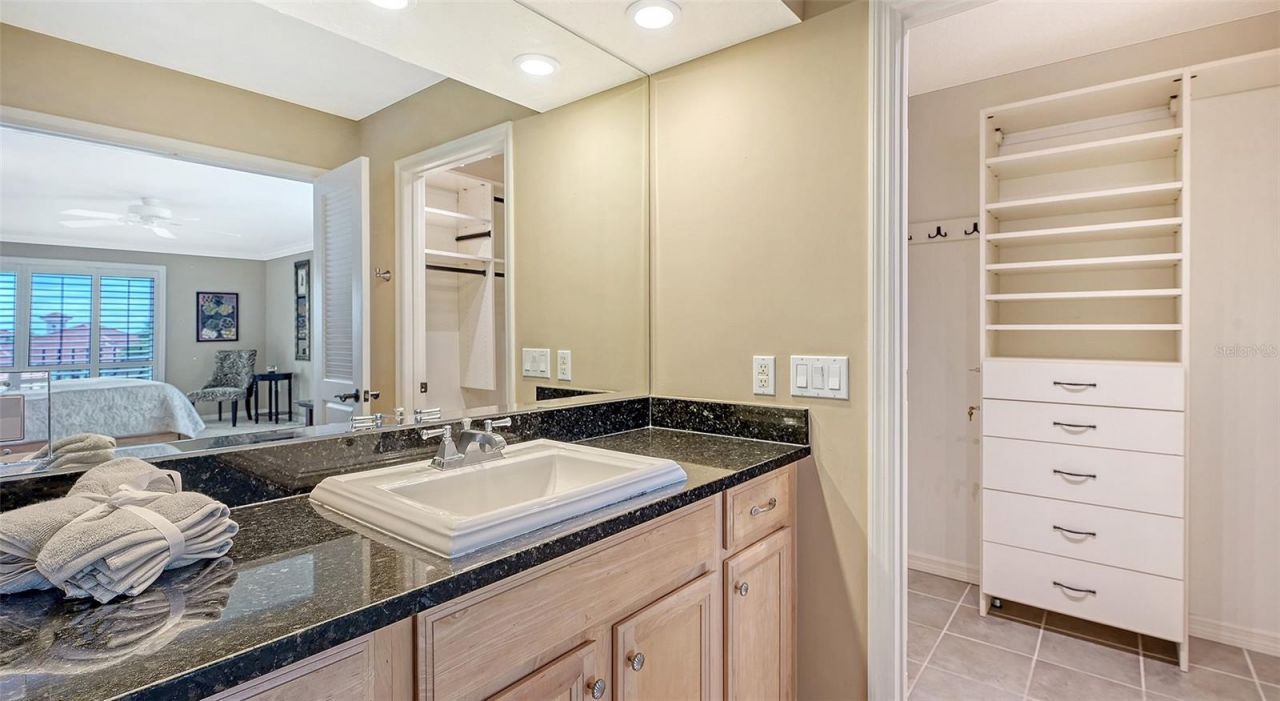 1 Benjamin Franklin Drive, Unit 55, Sarasota, FL 34236 Photo