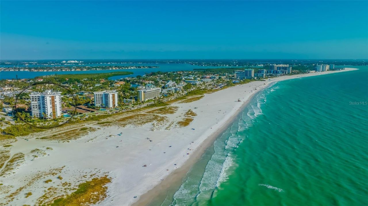 1 Benjamin Franklin Drive, Unit 55, Sarasota, FL 34236 Photo