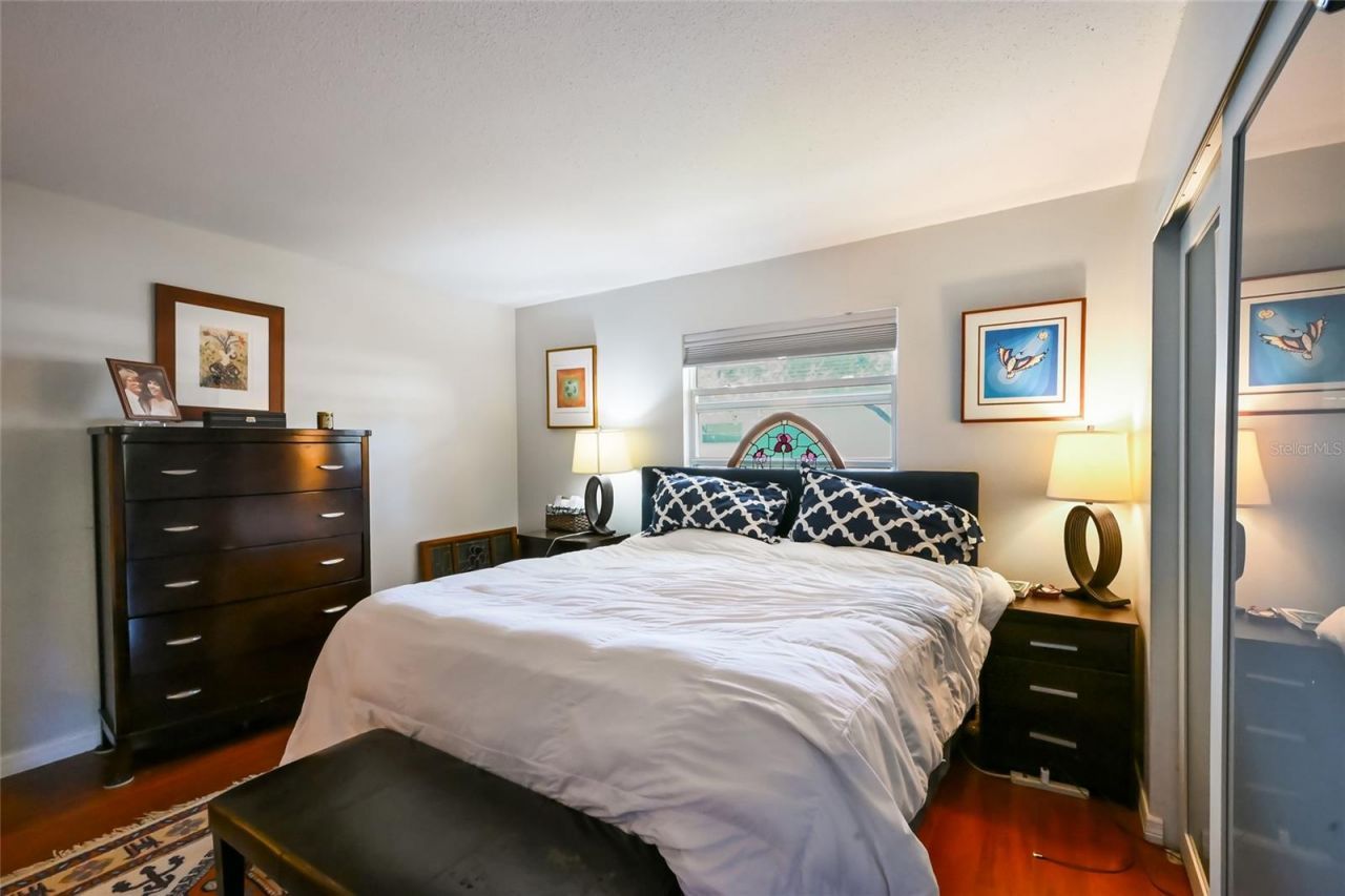 535 Sutton Place, Longboat Key, FL 34228 Photo