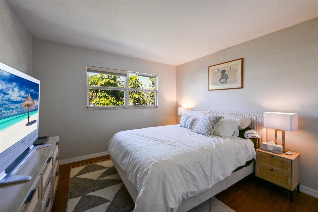 535 Sutton Place, Longboat Key, FL 34228 Photo