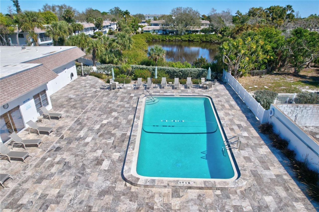 535 Sutton Place, Longboat Key, FL 34228 Photo