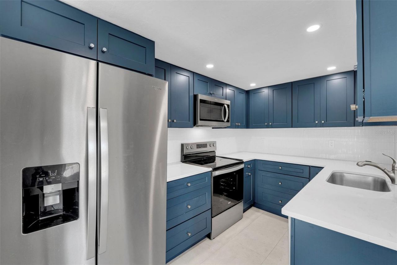 2880 8th Avenue, Saint James City, FL 33956 Photo