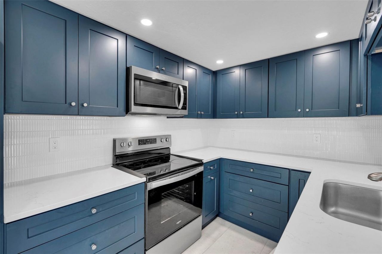 2880 8th Avenue, Saint James City, FL 33956 Photo