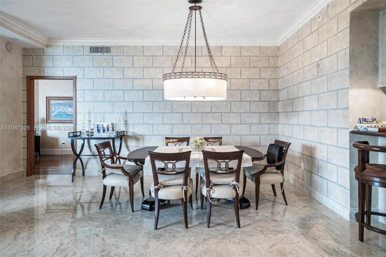 9595 Collins Ave, Unit NPHD, Surfside, FL 33154 Photo