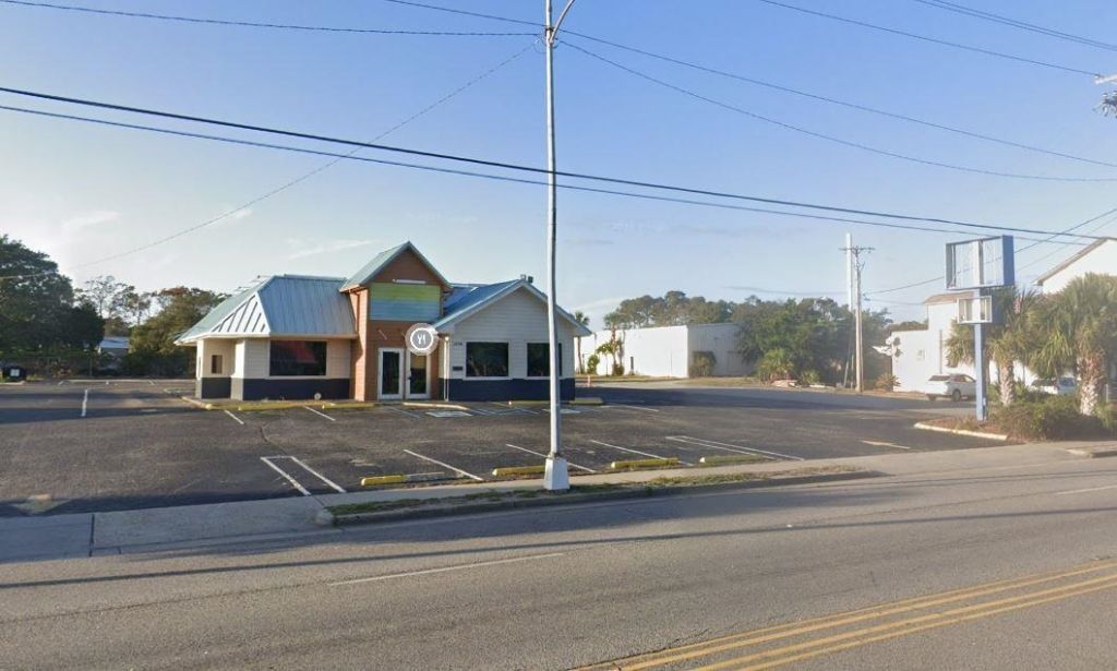 1204 S Kings Highway  Photo 8