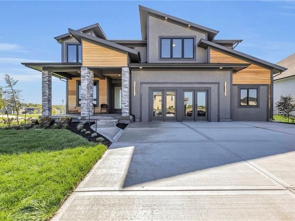 16335 S Norton Street, Olathe, KS 66062