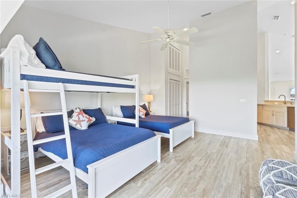 12176 Siesta Dr, Fort Myers Beach, FL 33931 Photo