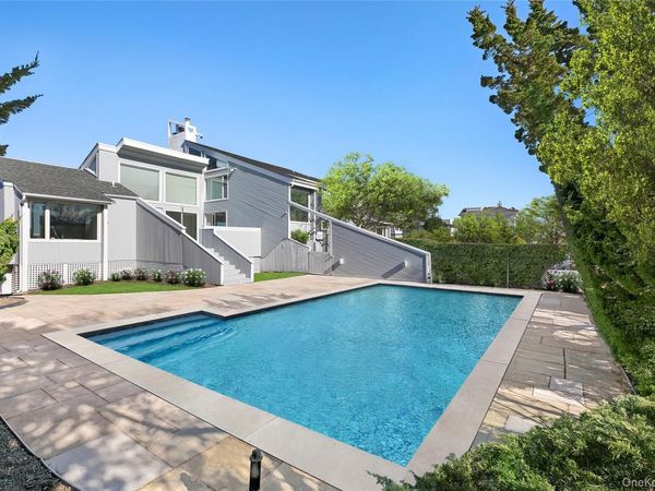 32 Dune, Westhampton Beach, NY 11978