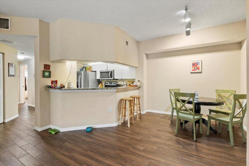 3023 Alcazar Place, Unit 201, Palm Beach Gardens, FL 33410 Photo