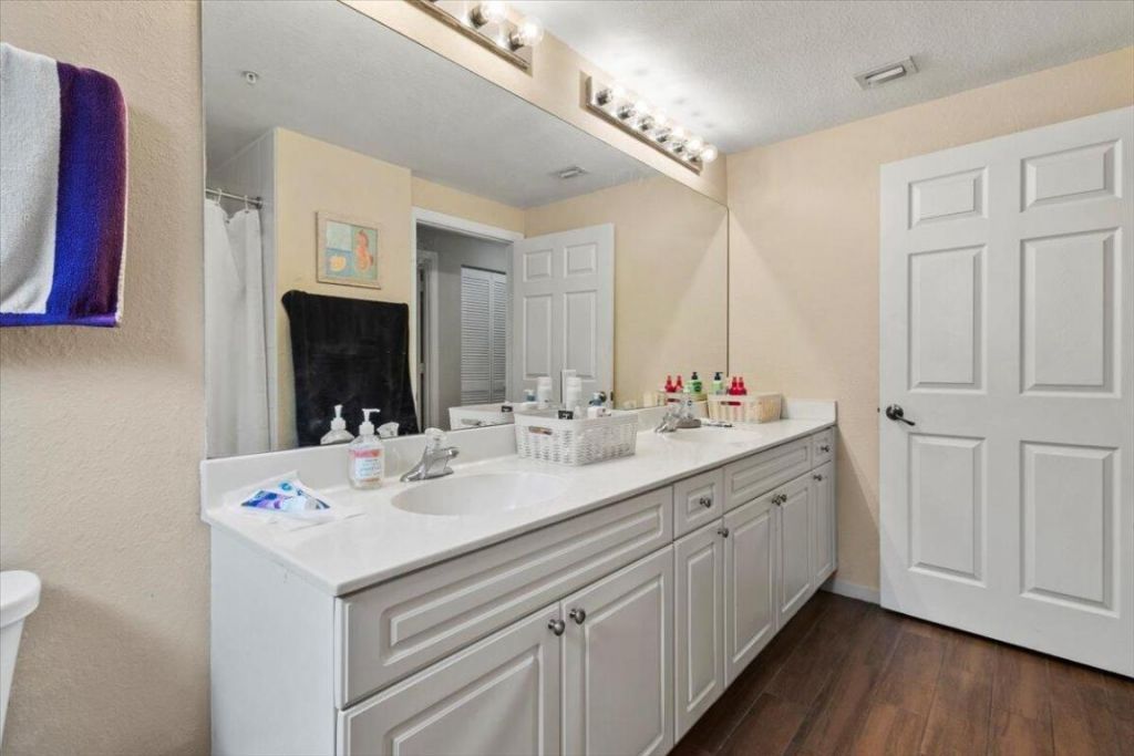 3023 Alcazar Place, Unit 201, Palm Beach Gardens, FL 33410 Photo