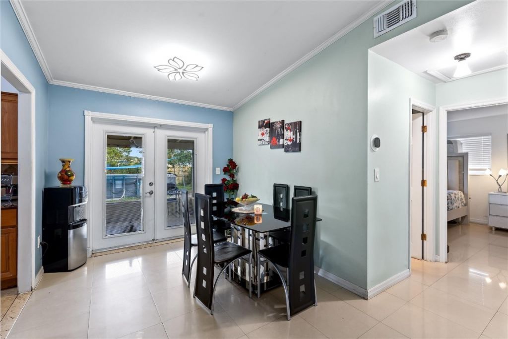 9174 N Military Trl, Palm Beach Gardens, FL 33410 Photo