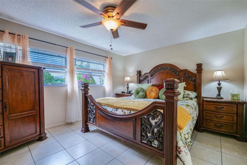 3505 NW 48th Avenue, Unit 404, Lauderdale Lakes, FL 33319 Photo