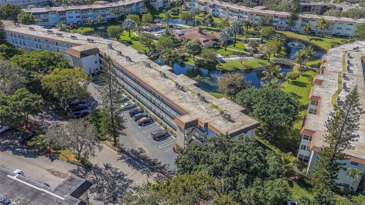 3505 NW 48th Avenue, Unit 404, Lauderdale Lakes, FL 33319 Photo