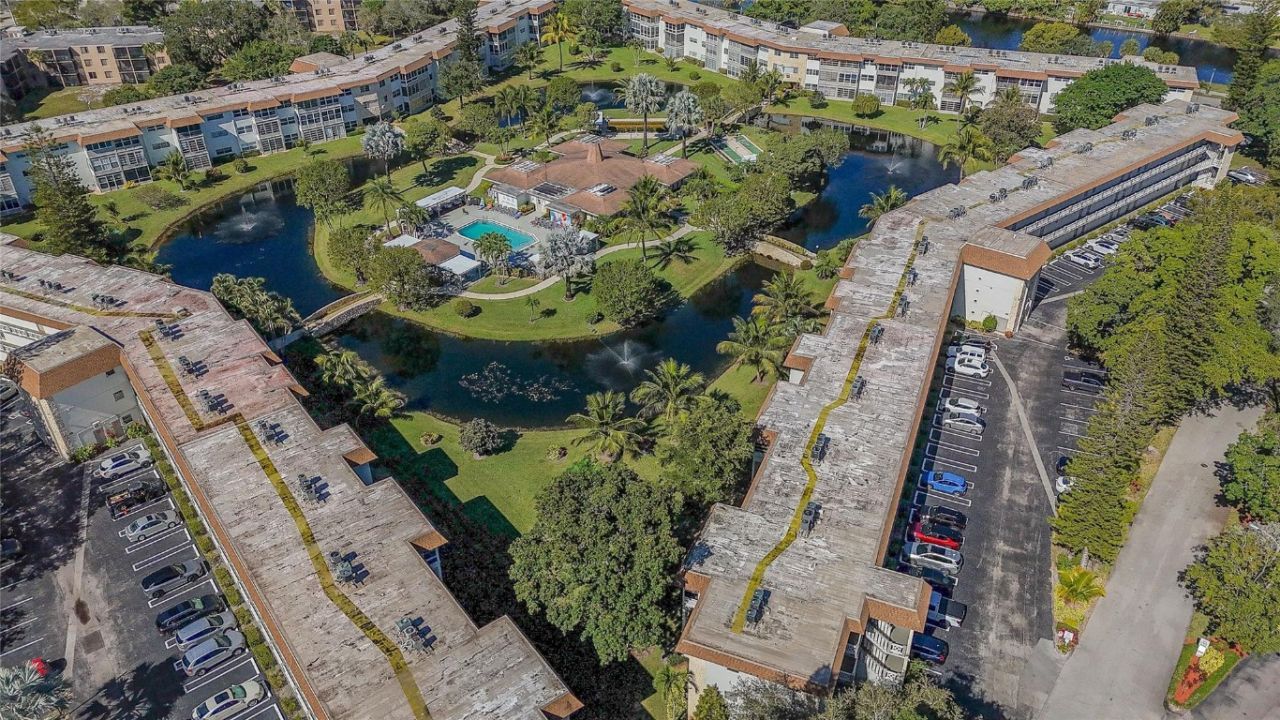 3505 NW 48th Avenue, Unit 404, Lauderdale Lakes, FL 33319 Photo