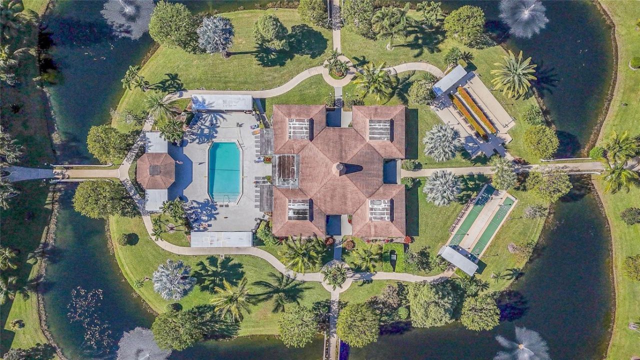 3505 NW 48th Avenue, Unit 404, Lauderdale Lakes, FL 33319 Photo