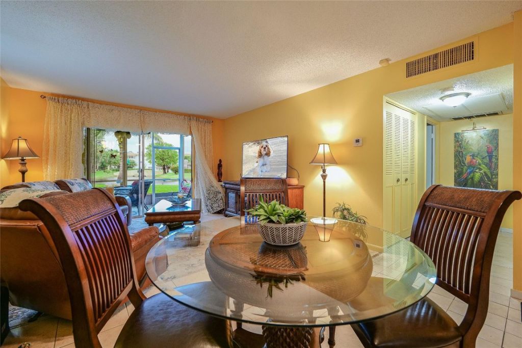 3505 NW 48th Avenue, Unit 404, Lauderdale Lakes, FL 33319 Photo