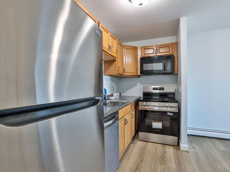 4808 Chalet Drive, Unit 12, Saint Bernard, OH 45217 Photo 8