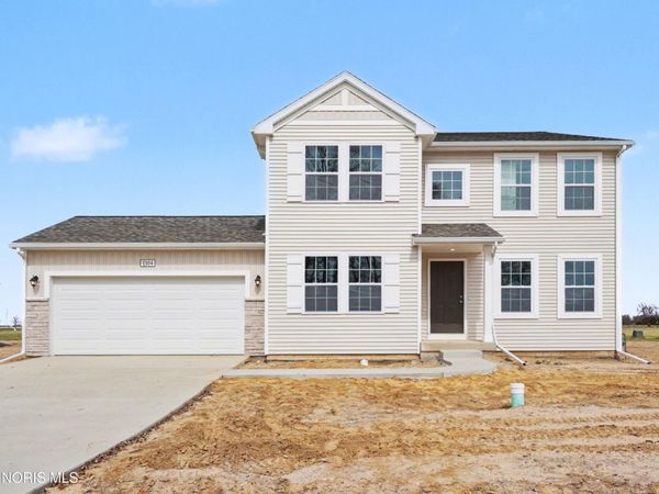 1304 Clairmont Avenue, Napoleon, OH 43545