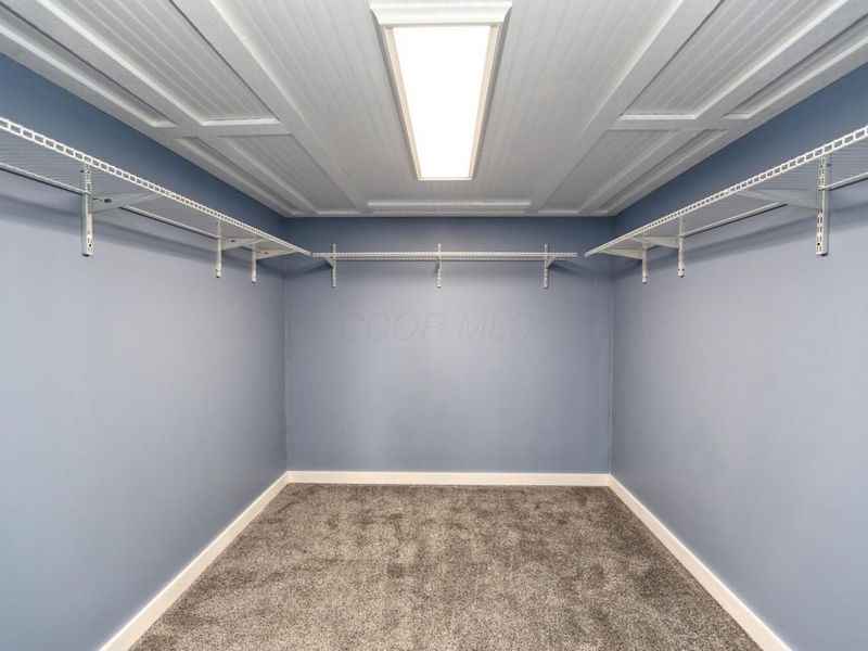 817 Highland Hills Drive, Howard, OH 43028 Photo 25