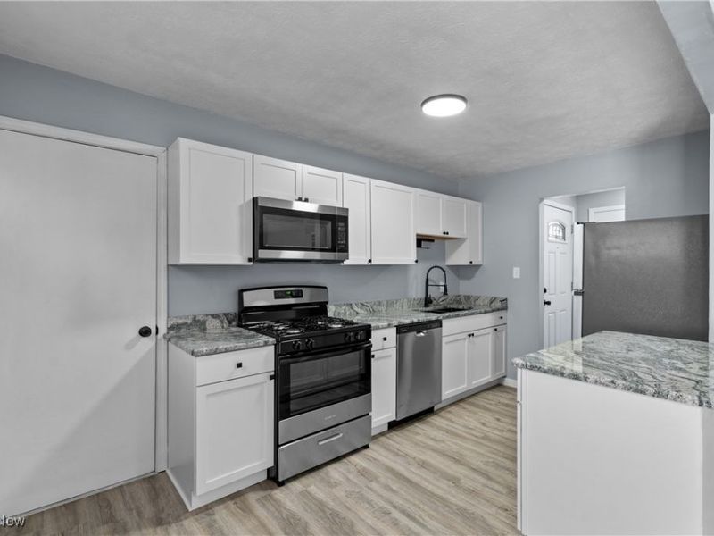 3517 Jameson Drive, Kent, OH 44240 Photo 10