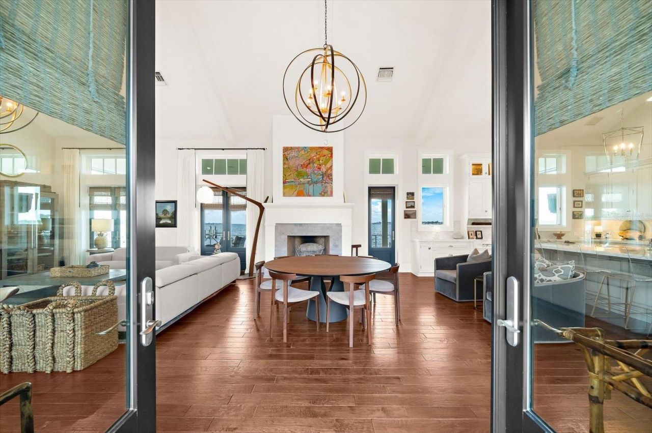 213 N 18th Street W, Bradenton, FL 34205 Photo