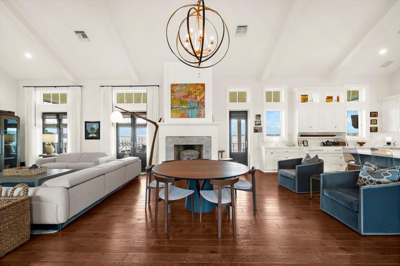 213 N 18th Street W, Bradenton, FL 34205 Photo